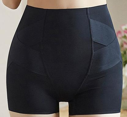 SEAMFREE BONDED SHAPE SHORTS